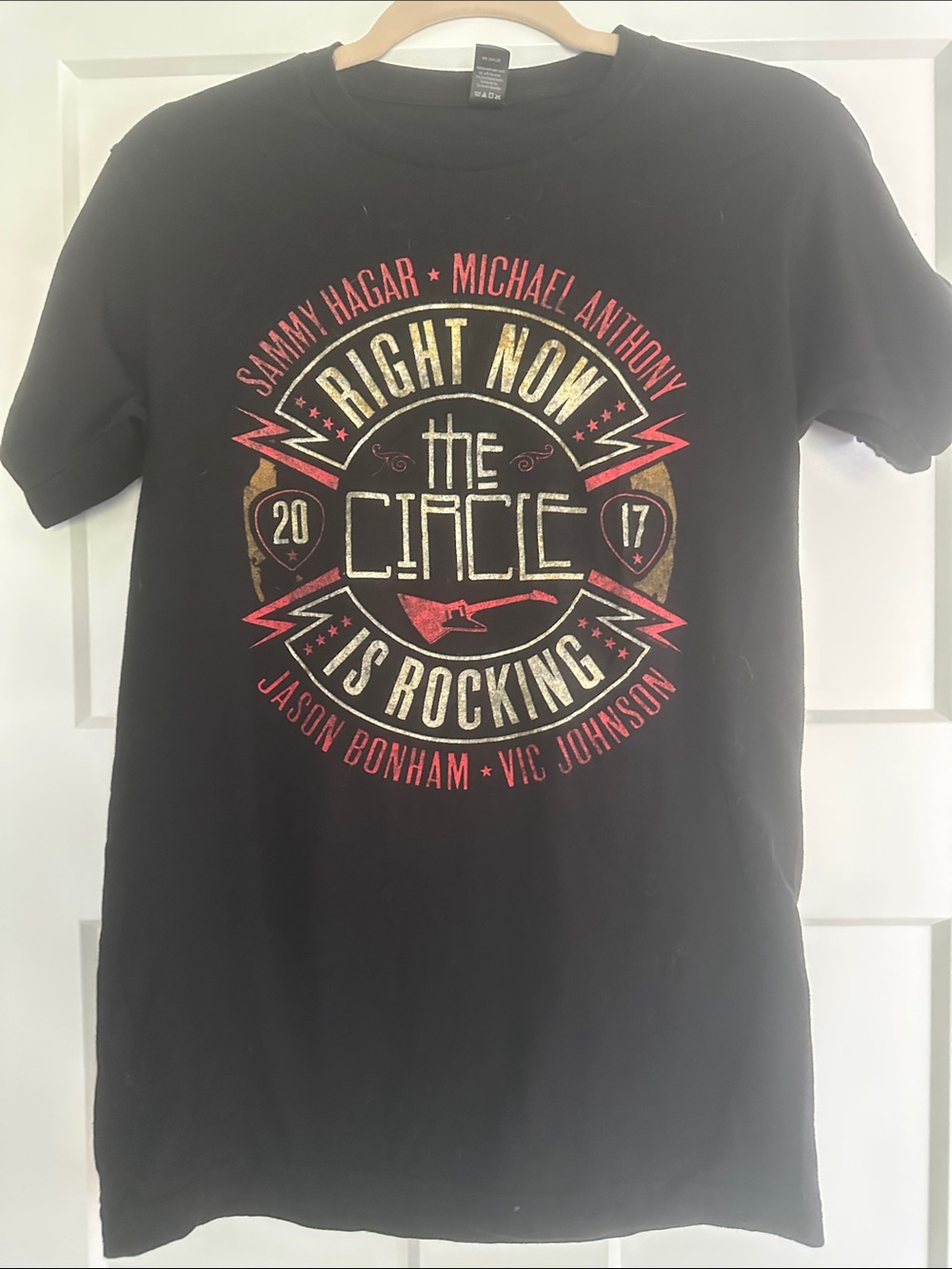The Circle 'Right Now Is Rocking' 2017 official concert tee